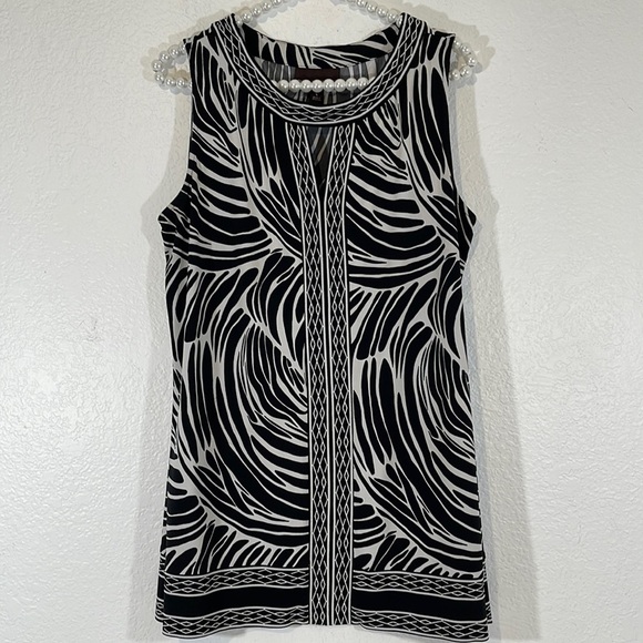 Dana Buchman Tops - DANA BUCHMAN Black White Geometric Sleeveless Tunic Top Blouse Shirt Dress Large